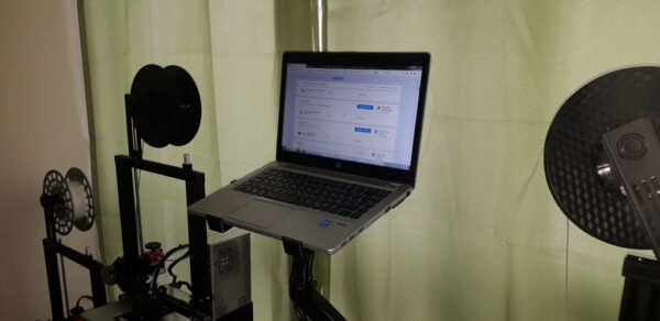 Bandeja Vesa Compatible Con Macbook Y Notebook 3d Pla - Imagen 2