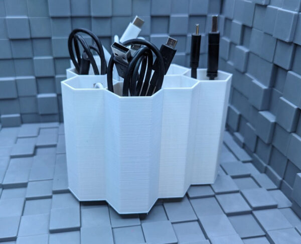 Organizador De Cables 10 Posiciones Mesa O Muro 3d Pla - Imagen 2