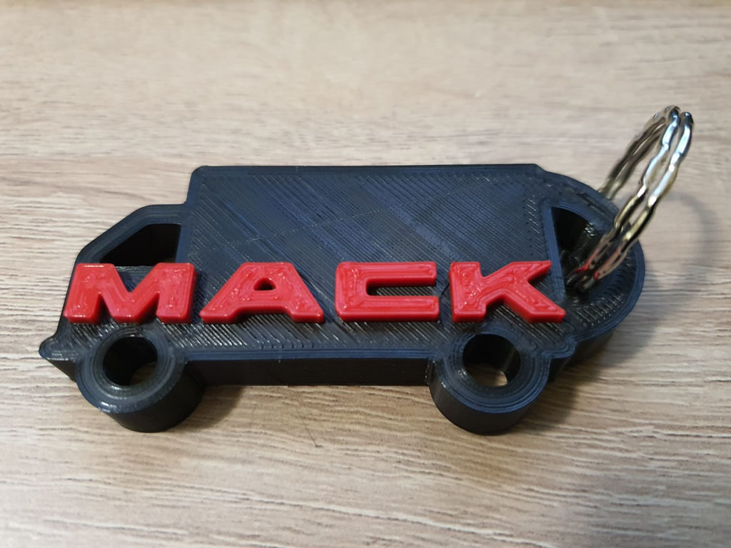 Llavero Mack Personalizado Numero Telefono O Patente 3d - Imagen 2