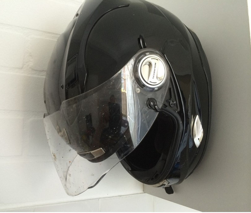 Soporte De Muro Para Casco De Moto 3d Pla V1 - Imagen 2